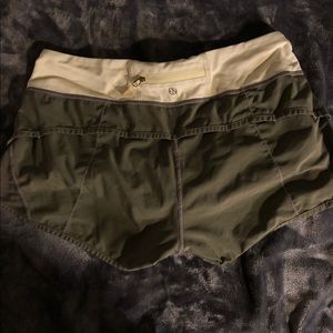 Lululemon hotty hot shorts